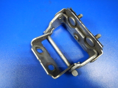 1527348 Петля крышки багажника Ford Fiesta