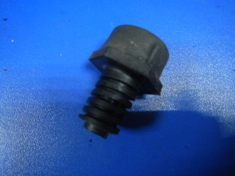 6483712 Регулировочная резинка Ford Fiesta