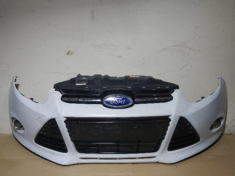 Бампер передний Ford Focus 3