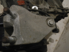 Крепление МКПП Ford Fiesta